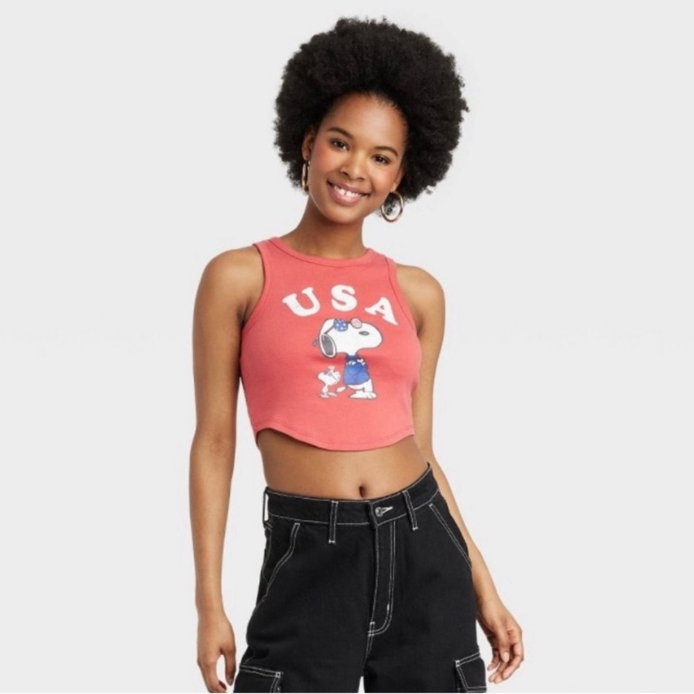 Target Peanuts Snoopy USA crop top